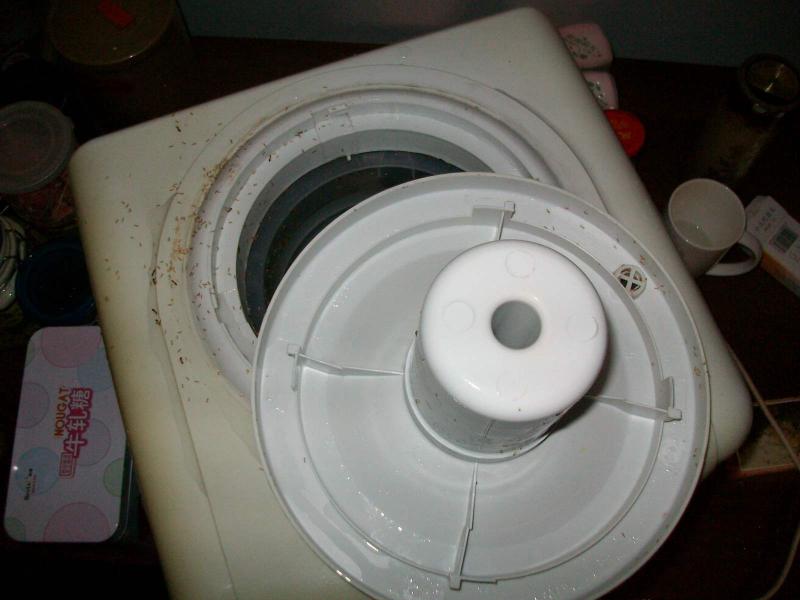 饮水机怎么清洗消毒？清洁饮水机水桶的流程