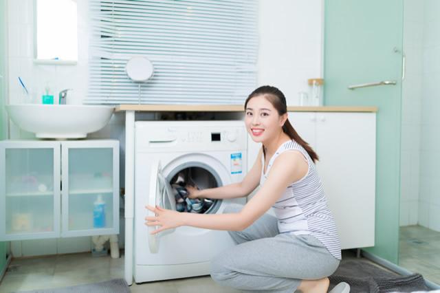 【洗衣机使用】全自动洗衣机怎么用 全自动洗衣机的使用方法